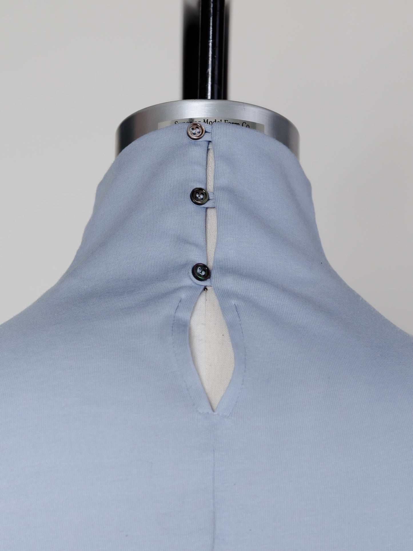 【Order】high neck button cut and sew