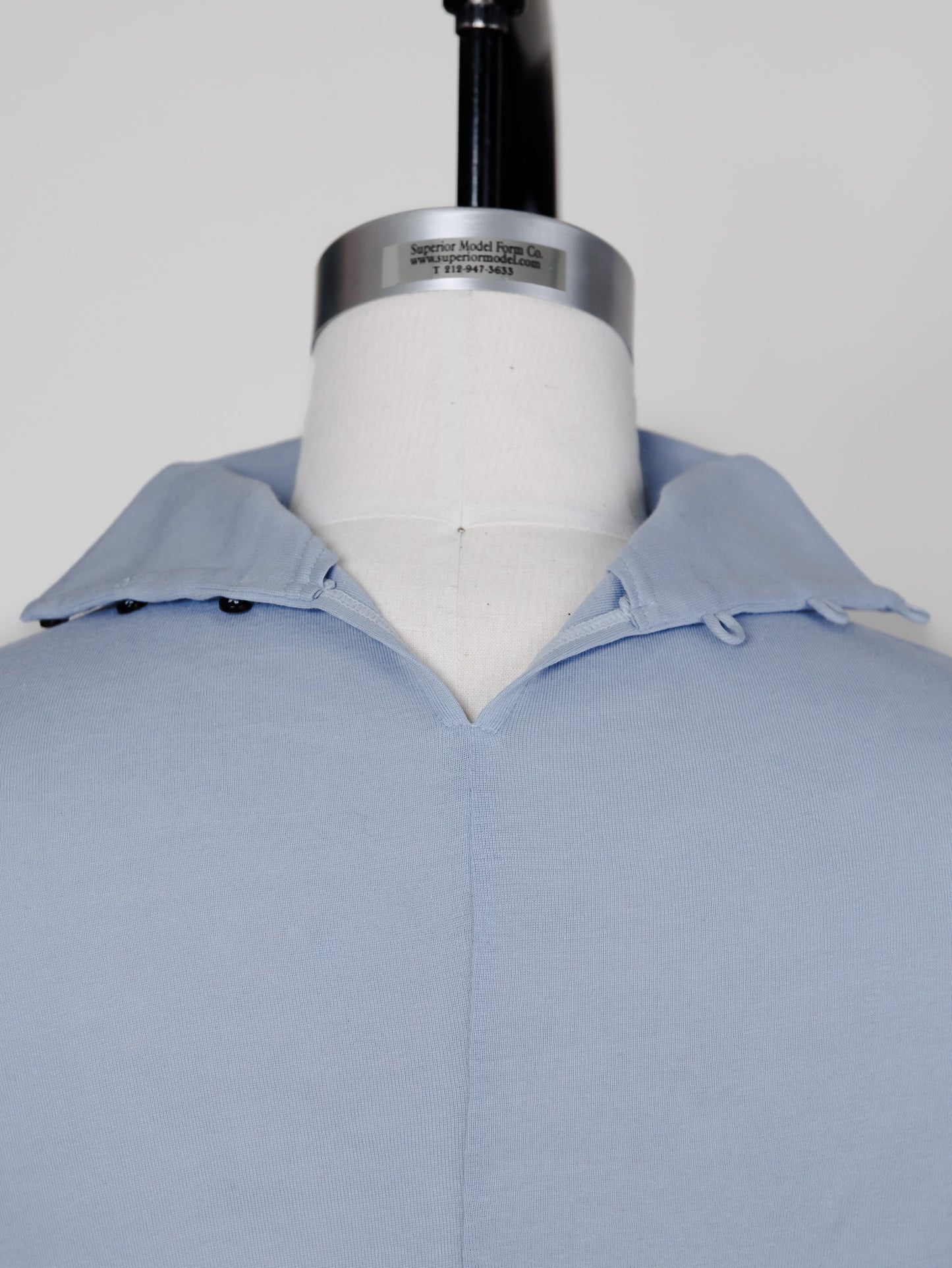 【Order】high neck button cut and sew