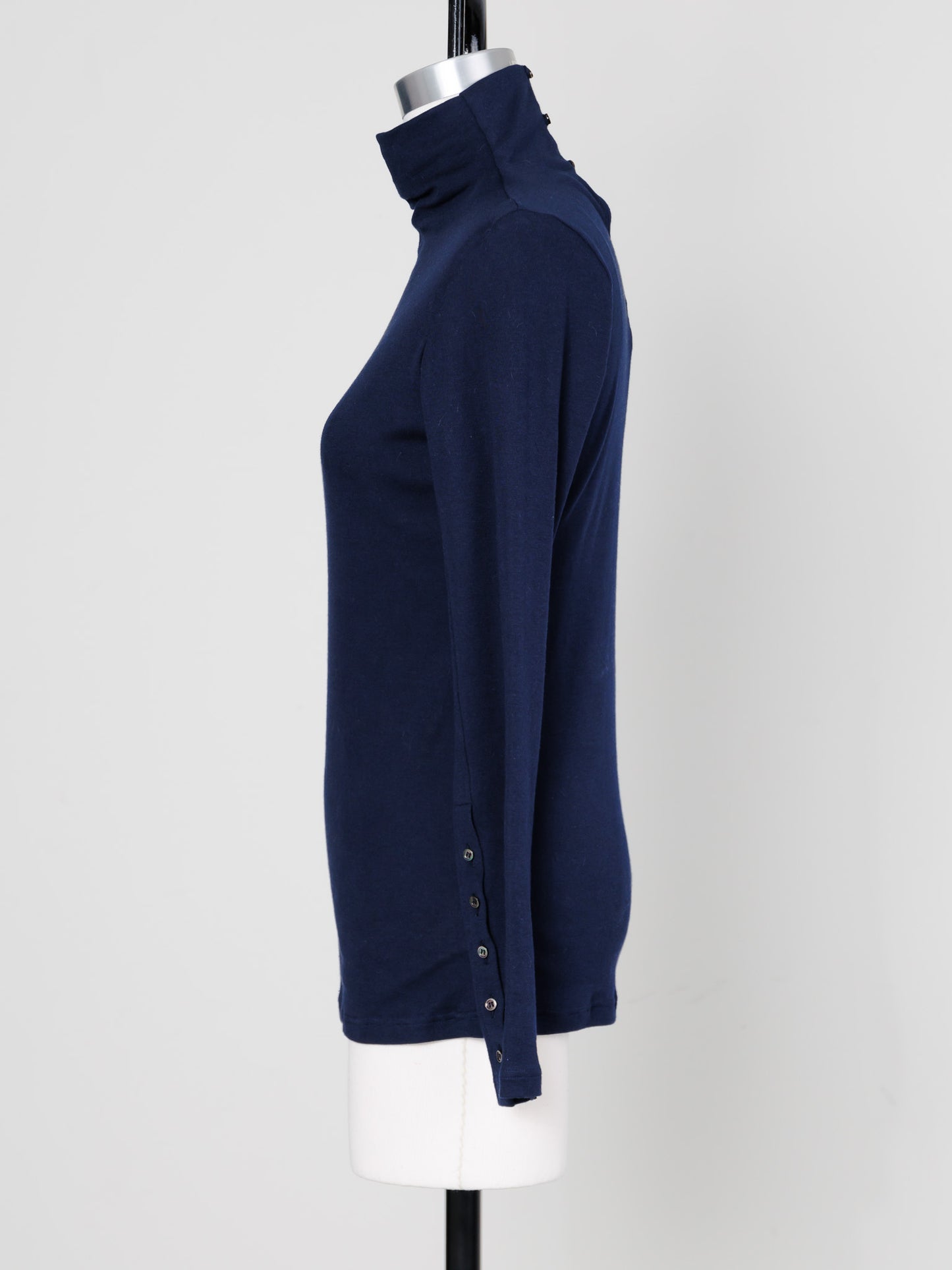 【Order】high neck button cut and sew