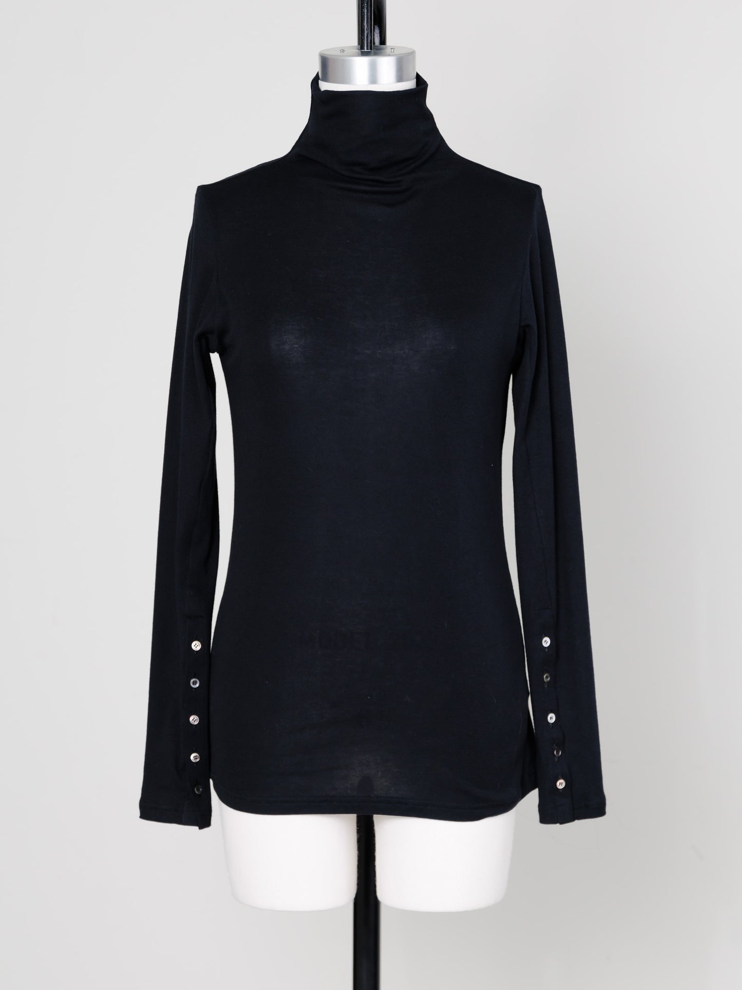 【Order】high neck button cut and sew