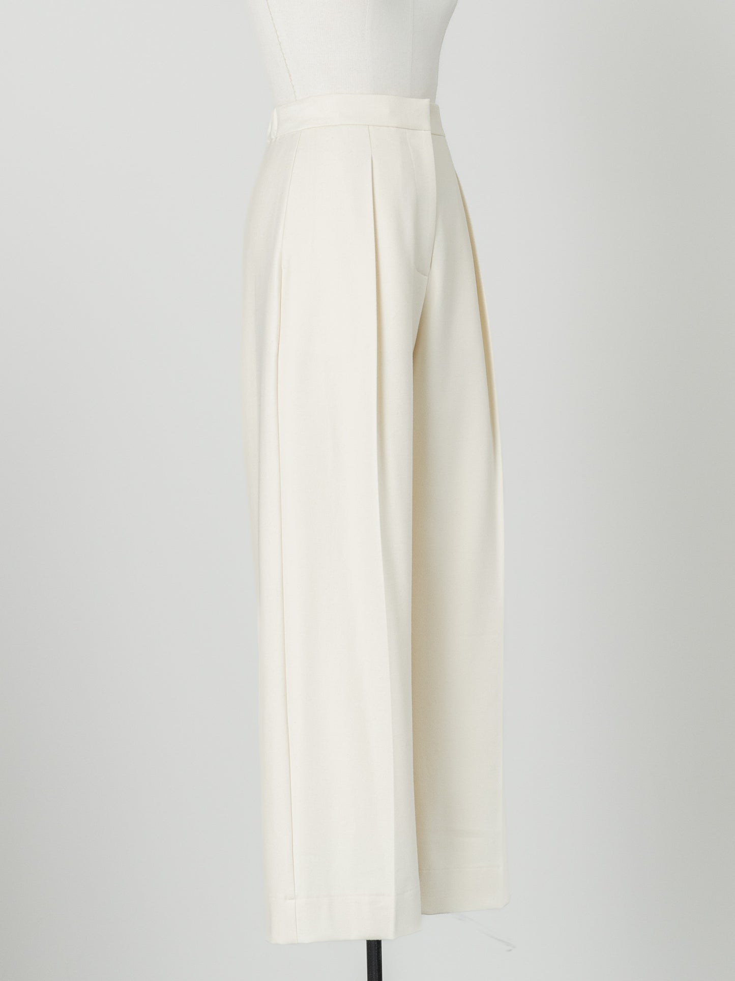 【PRE ORDER】relax tuck soft wool pants