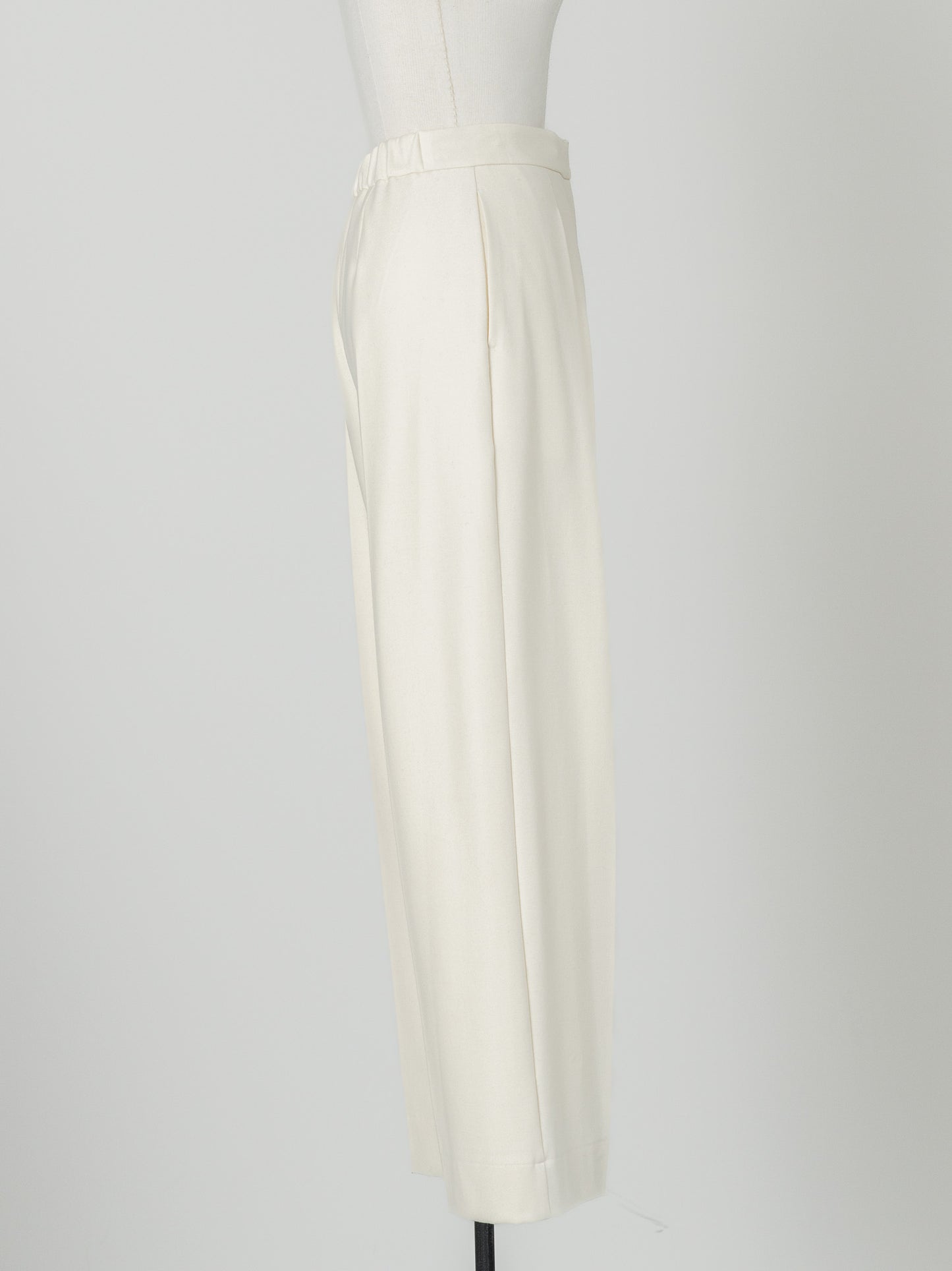 【PRE ORDER】relax tuck soft wool pants