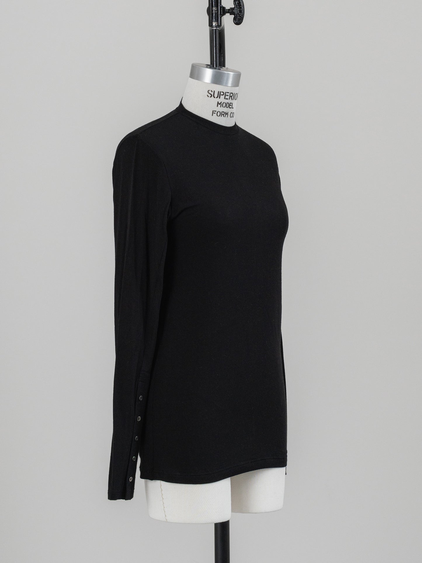 【PRE ORDER】cashmere touch crew neck pullover
