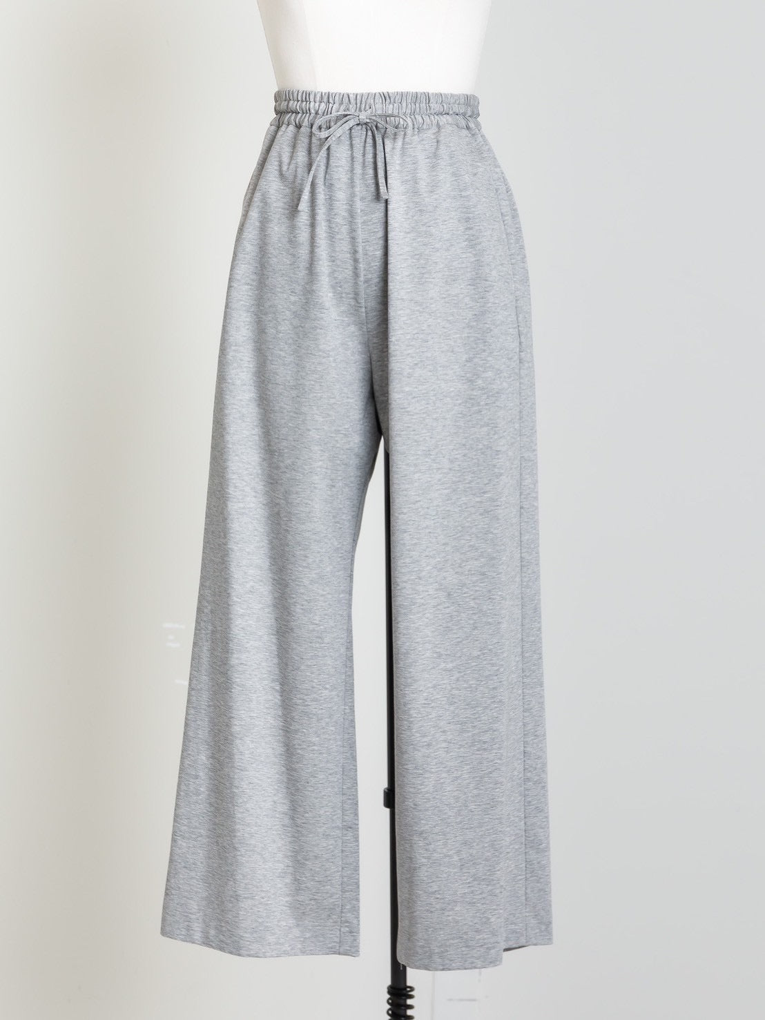 Relax straight pants