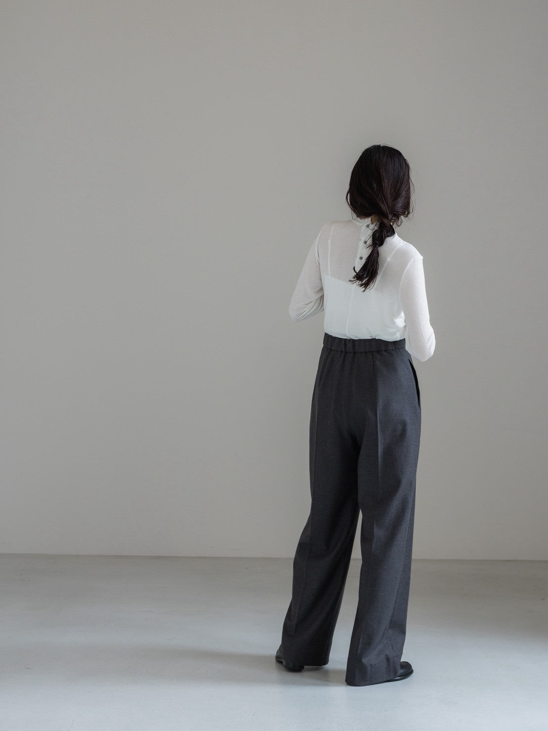 【PRE ORDER】relax tuck soft wool pants