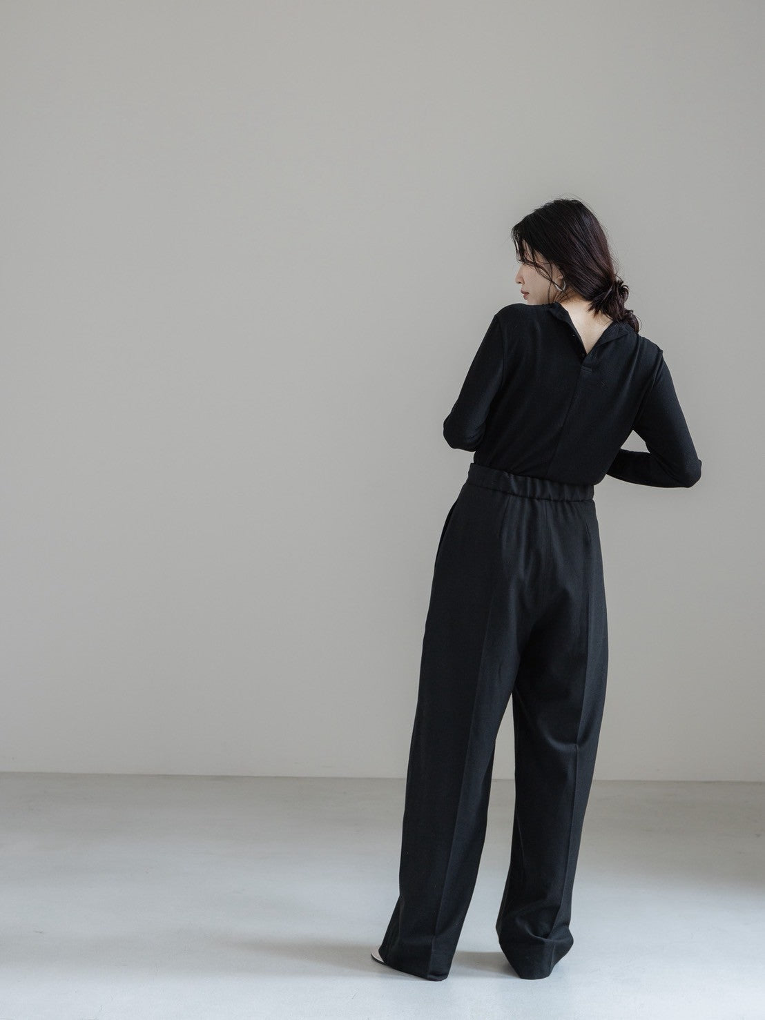 【PRE ORDER】relax tuck soft wool pants