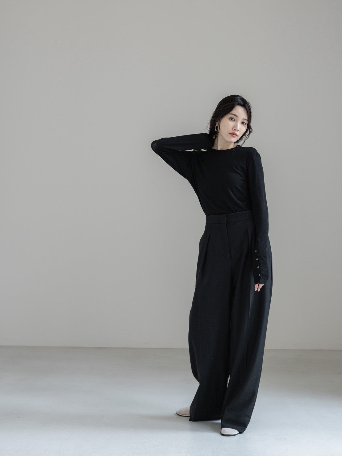 【PRE ORDER】relax tuck soft wool pants