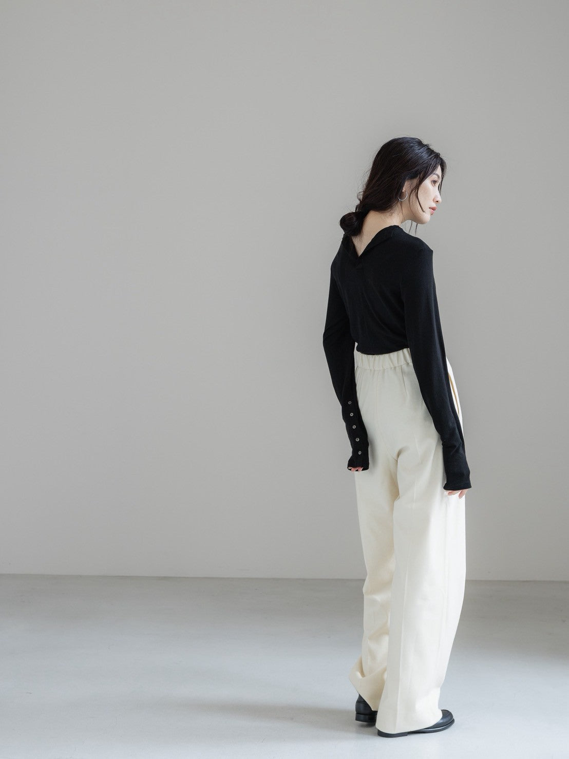 【PRE ORDER】relax tuck soft wool pants