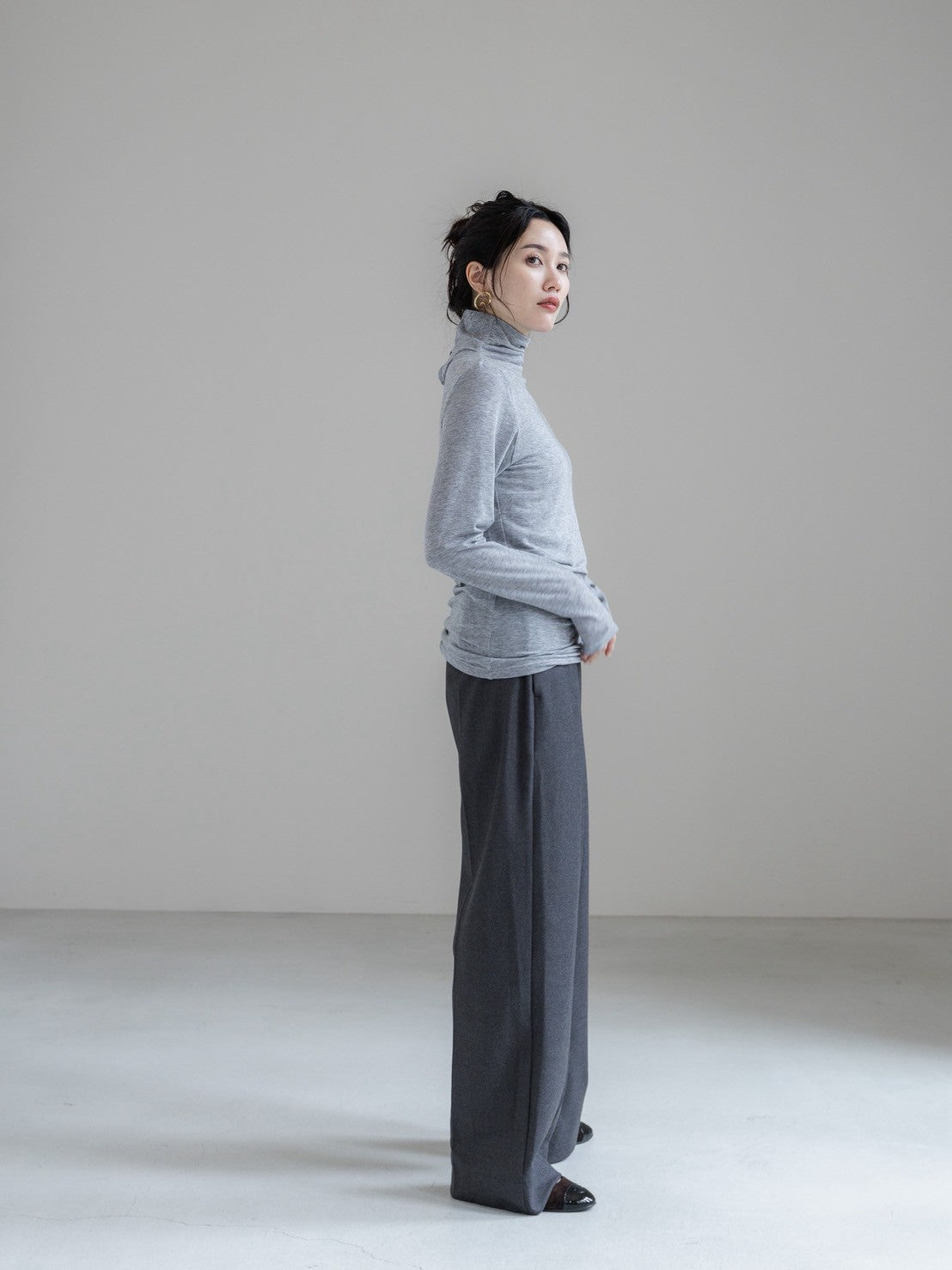【PRE ORDER】relax tuck soft wool pants