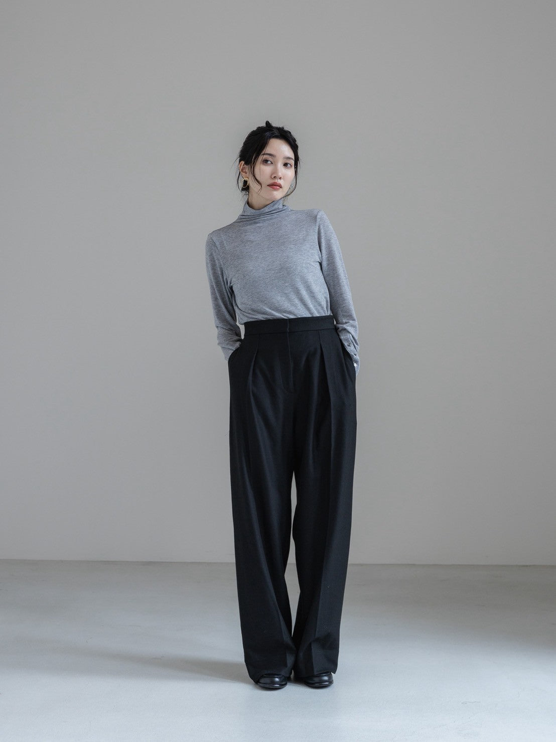 【PRE ORDER】relax tuck soft wool pants