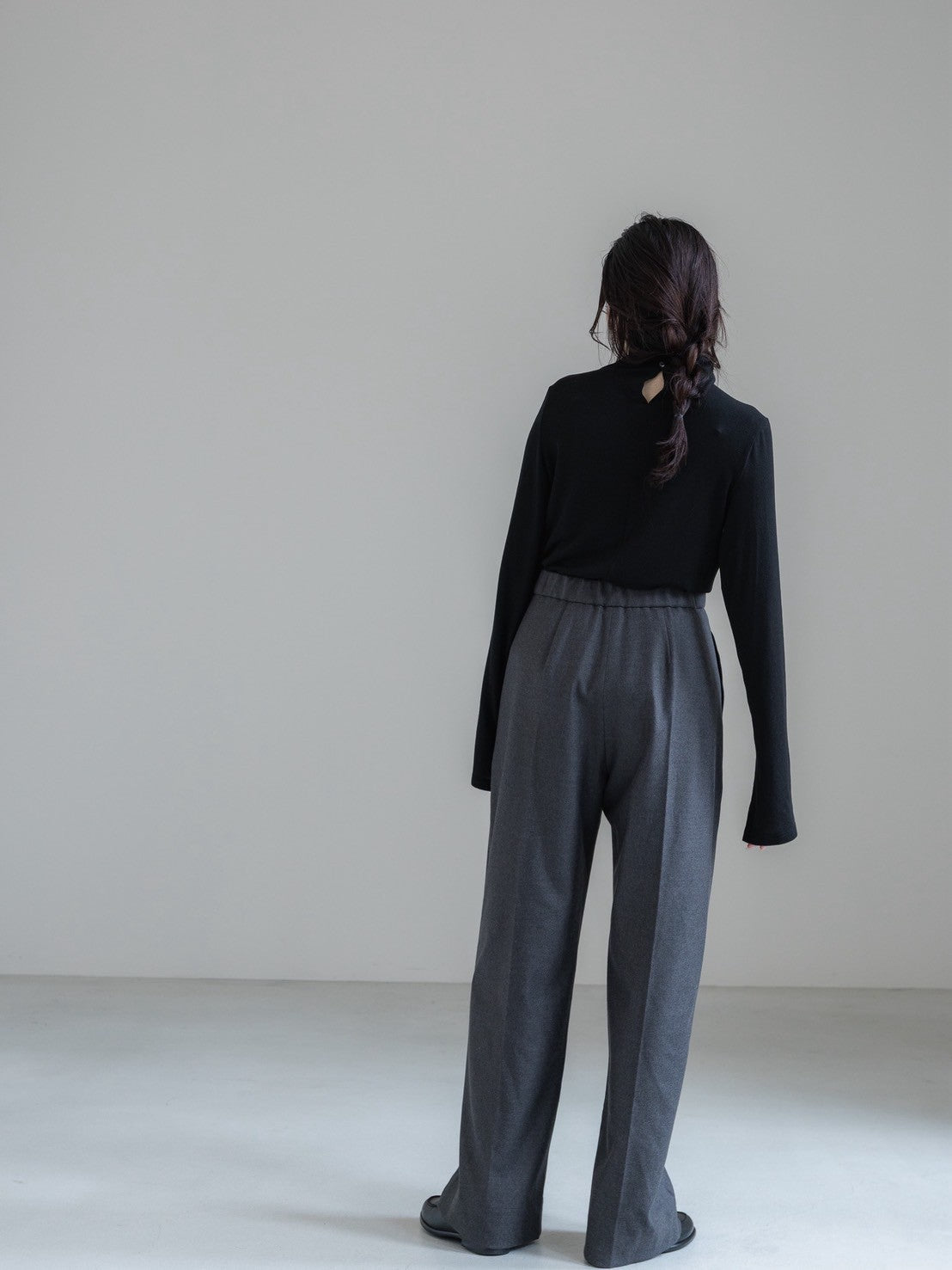 【PRE ORDER】relax tuck soft wool pants