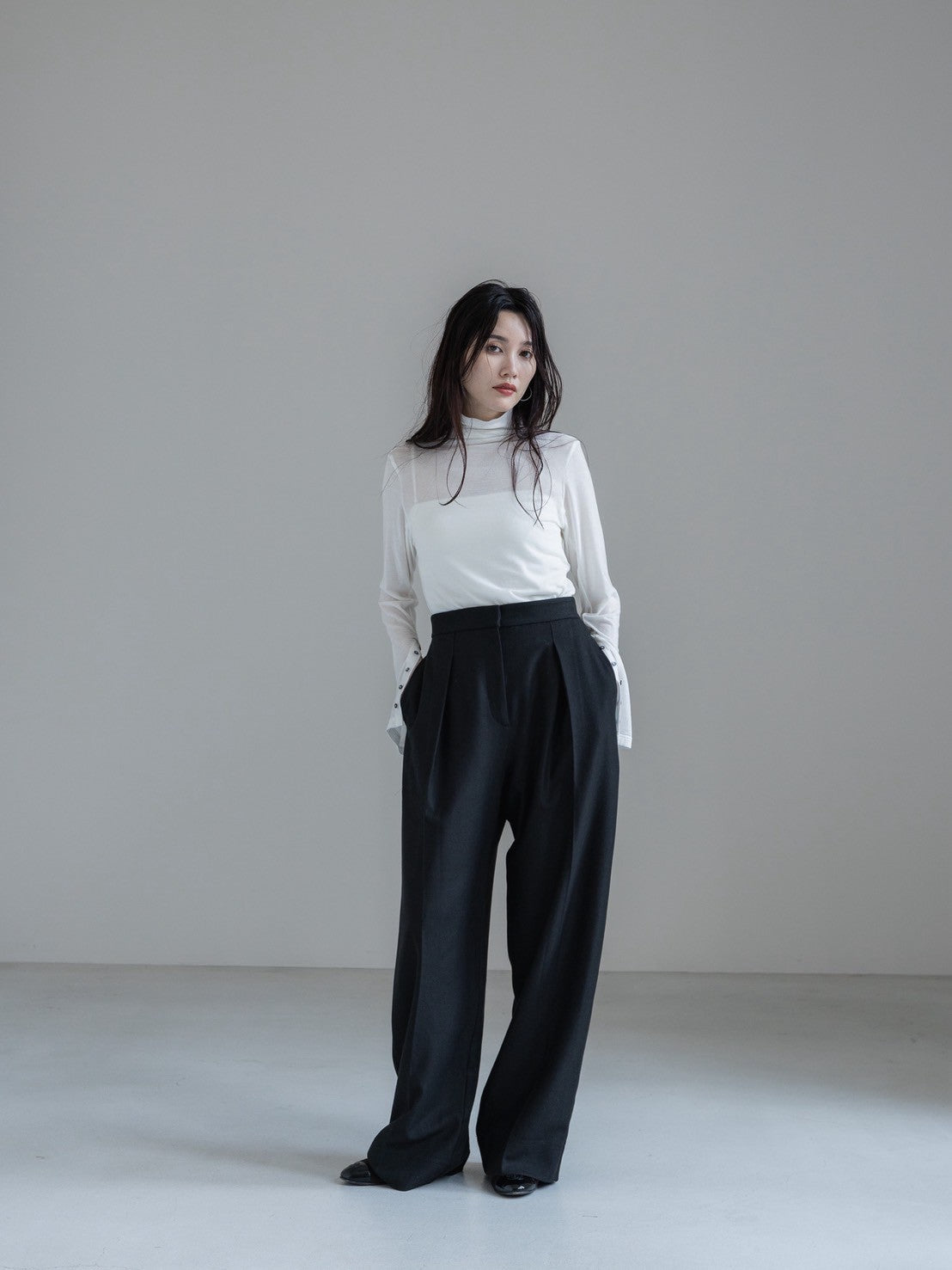 【PRE ORDER】relax tuck soft wool pants
