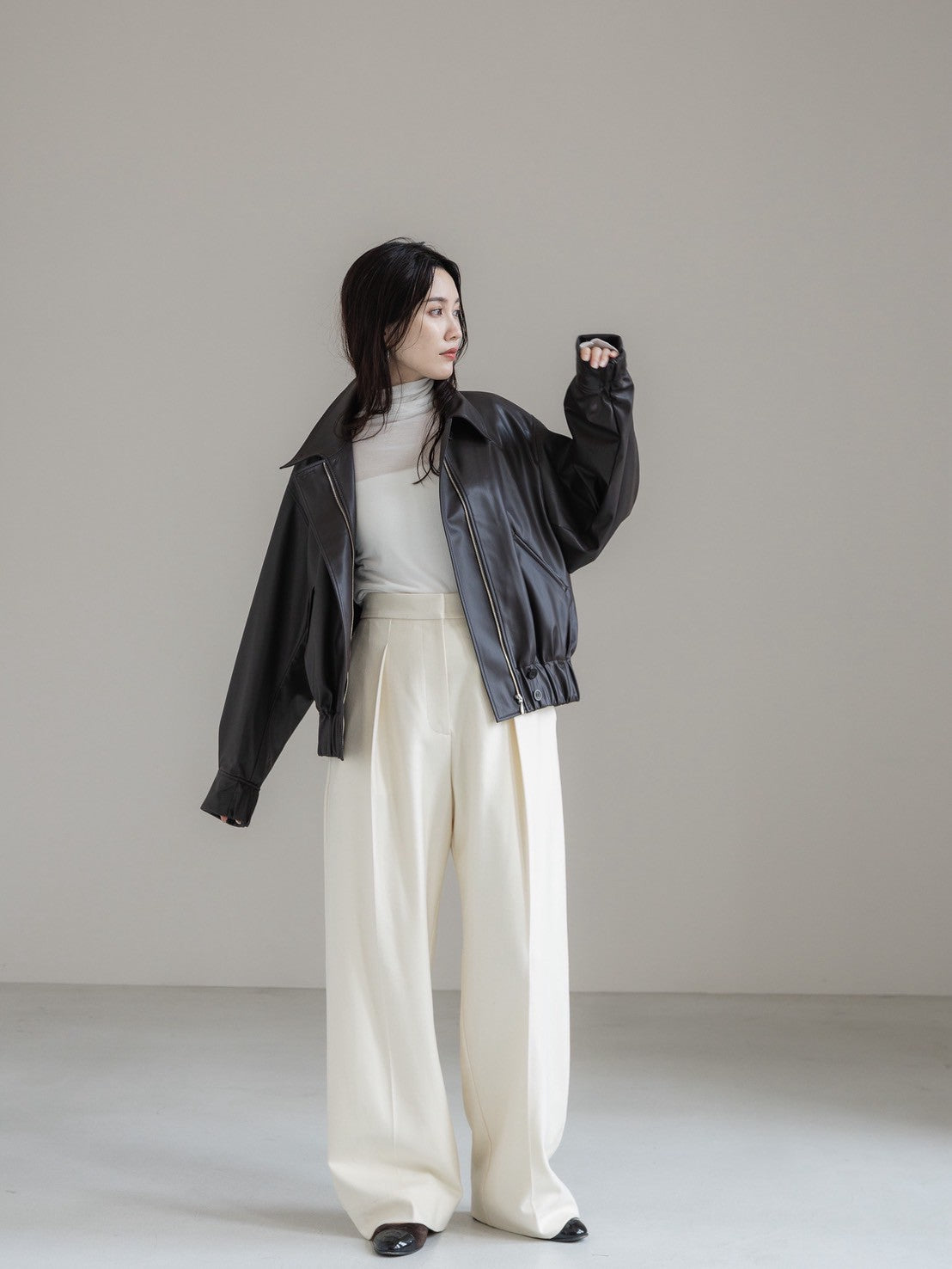 【PRE ORDER】relax tuck soft wool pants
