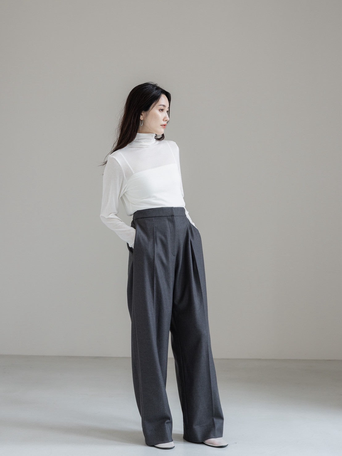 【PRE ORDER】cashmere touch high neck pullover