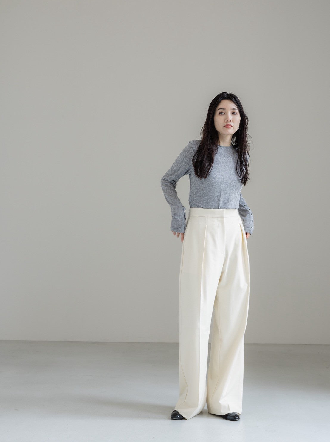 【PRE ORDER】cashmere touch crew neck pullover