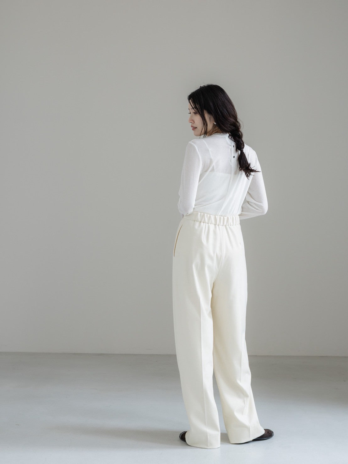 【PRE ORDER】cashmere touch crew neck pullover