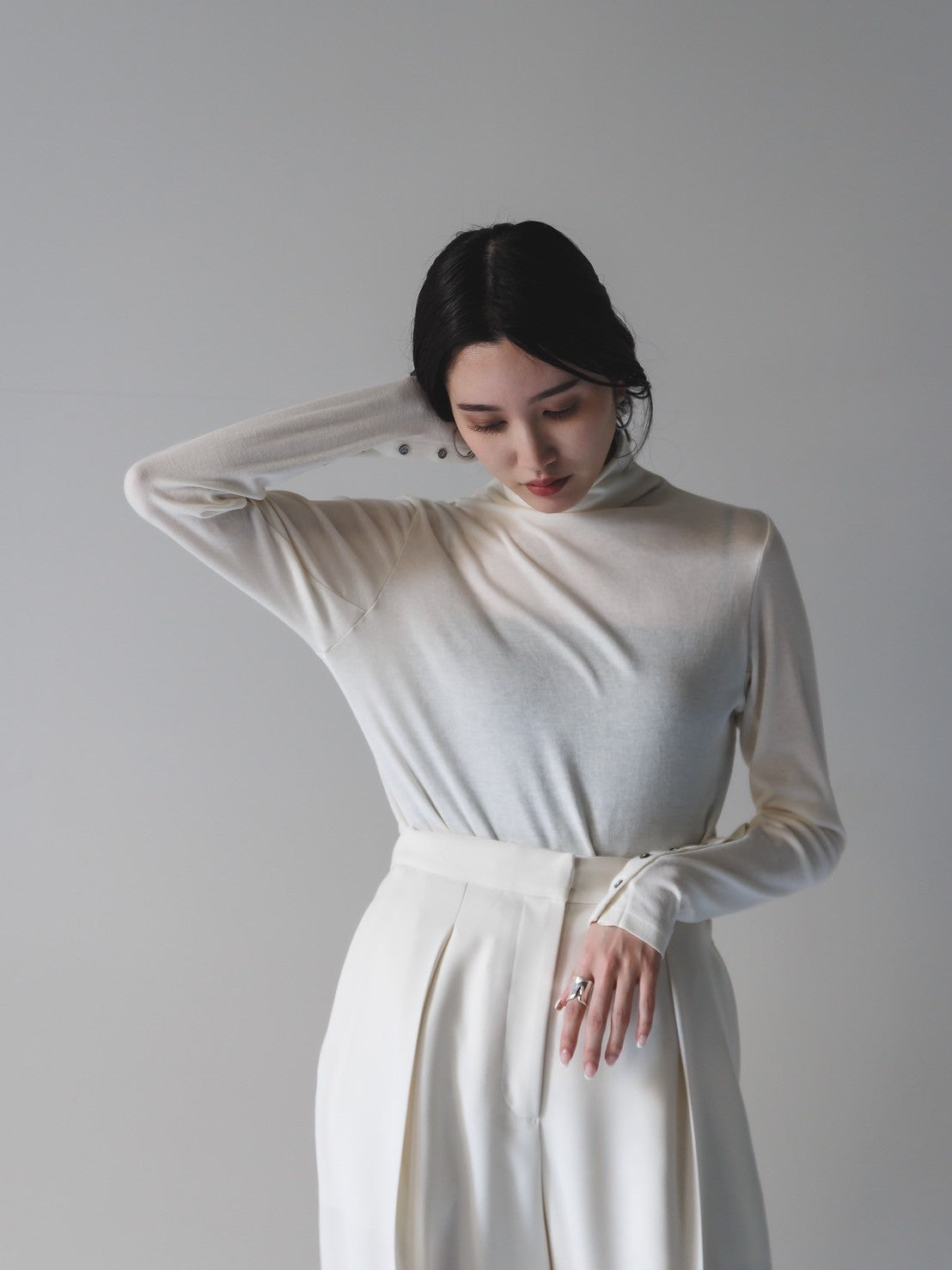 【Order】high neck button cut and sew