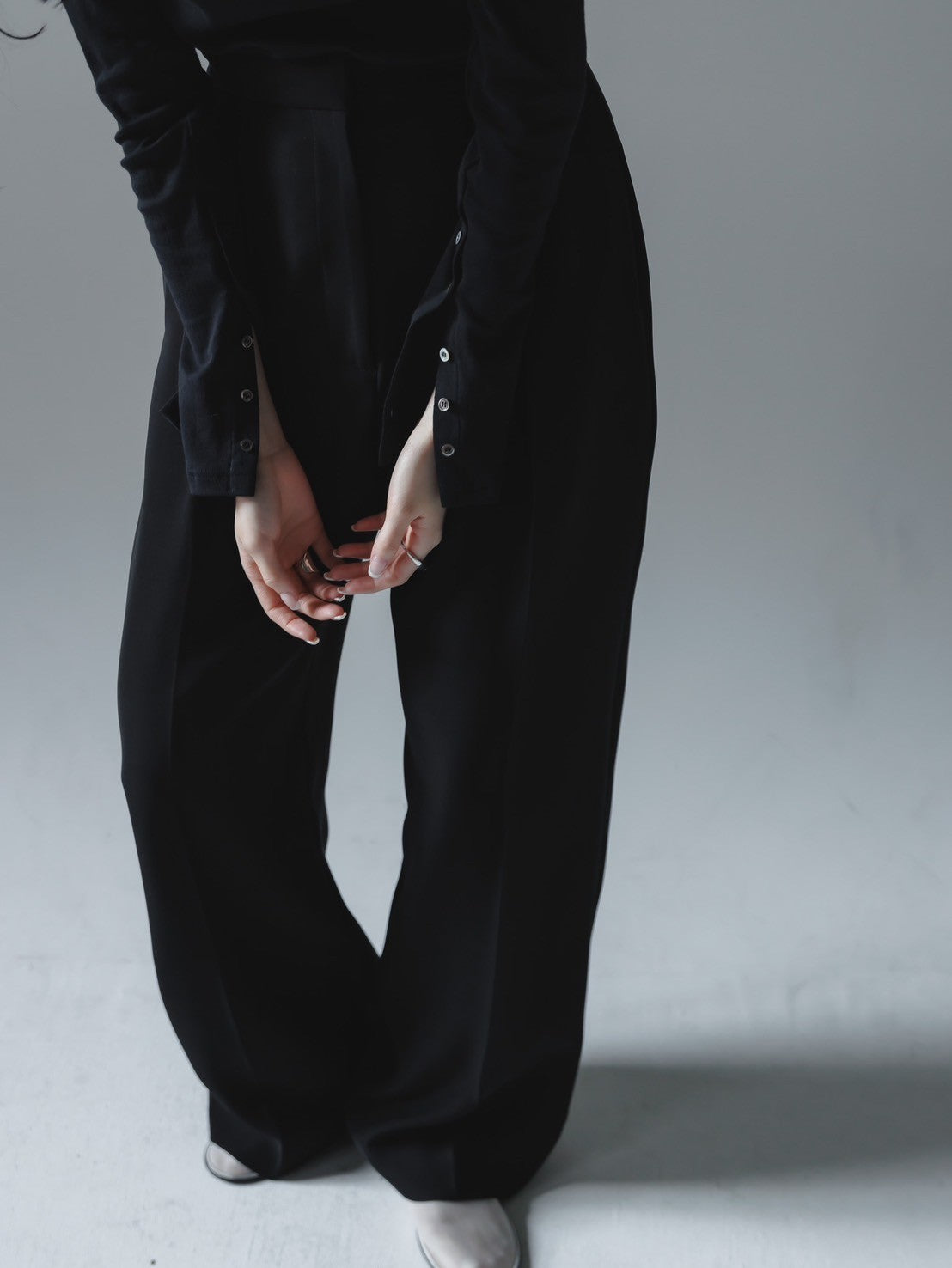 【Order】high neck button cut and sew