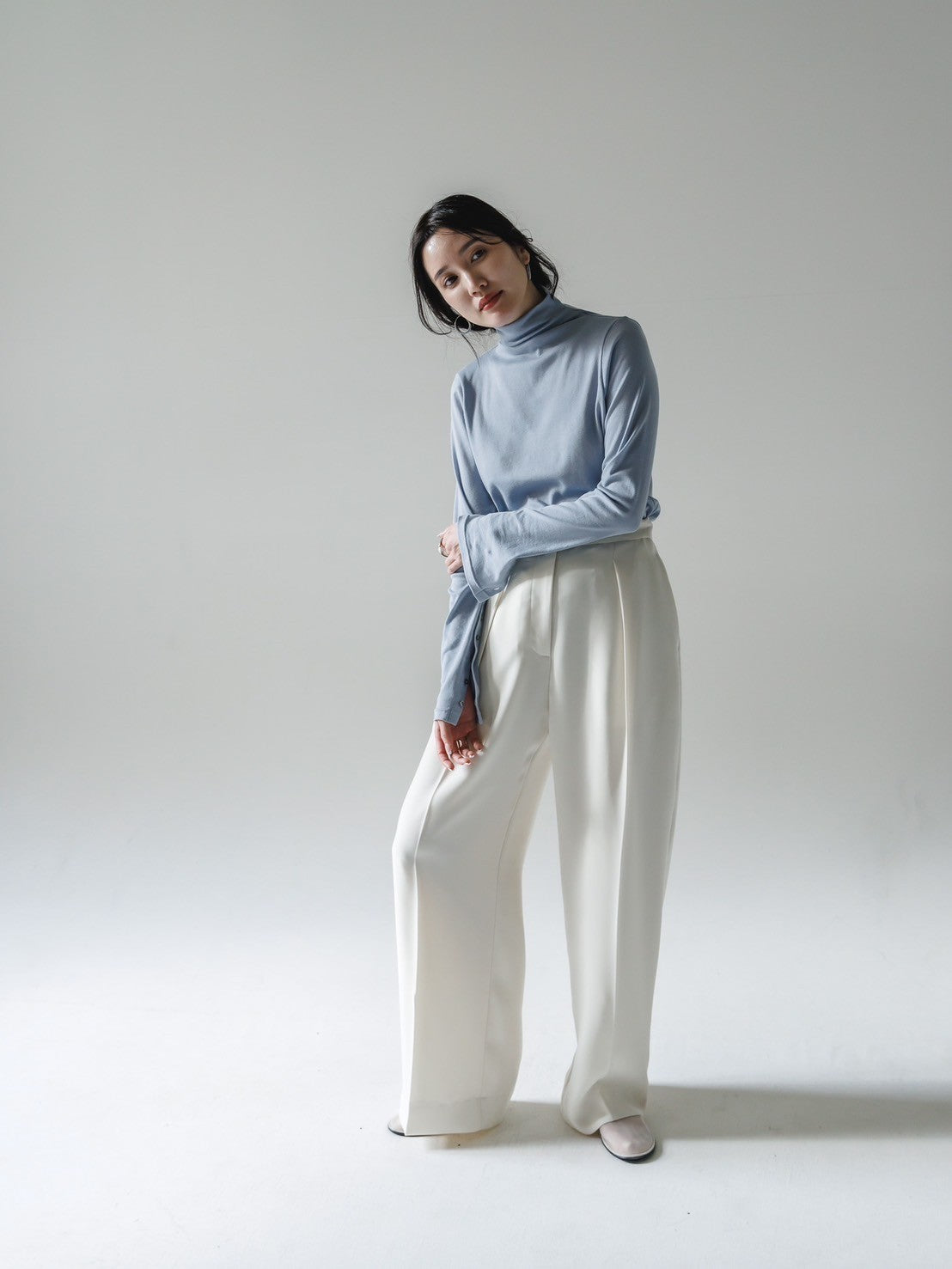 【Order】high neck button cut and sew
