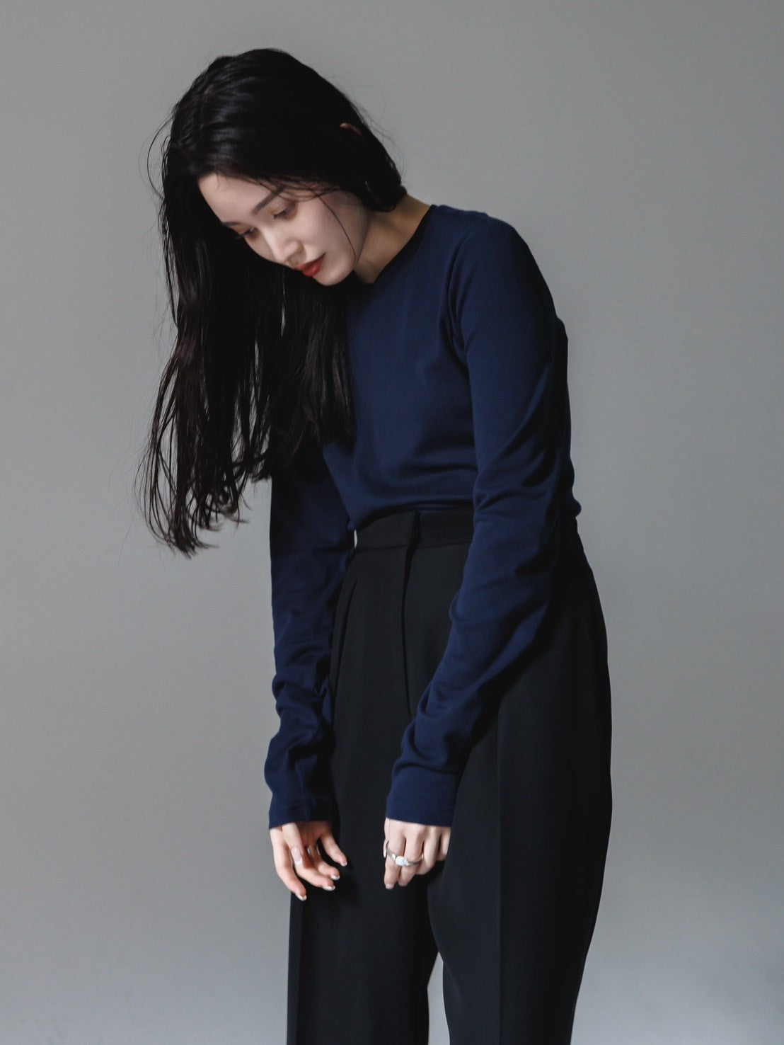 【Order】crew neck button cut and sew