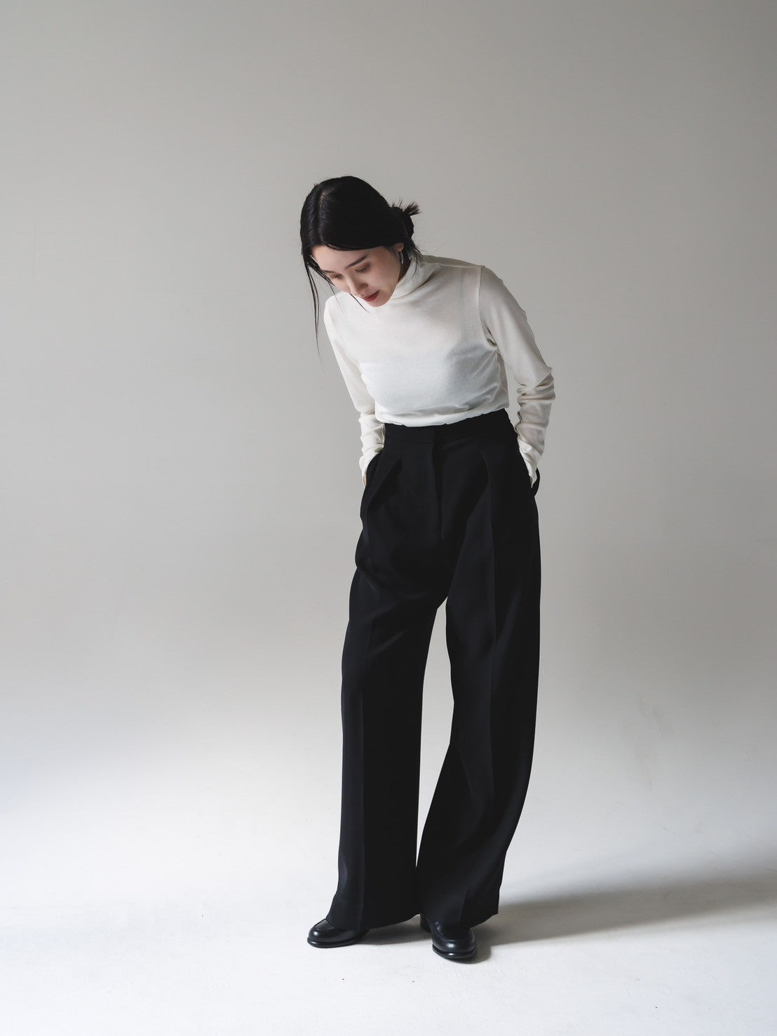 【Order】relax tuck soft pants
