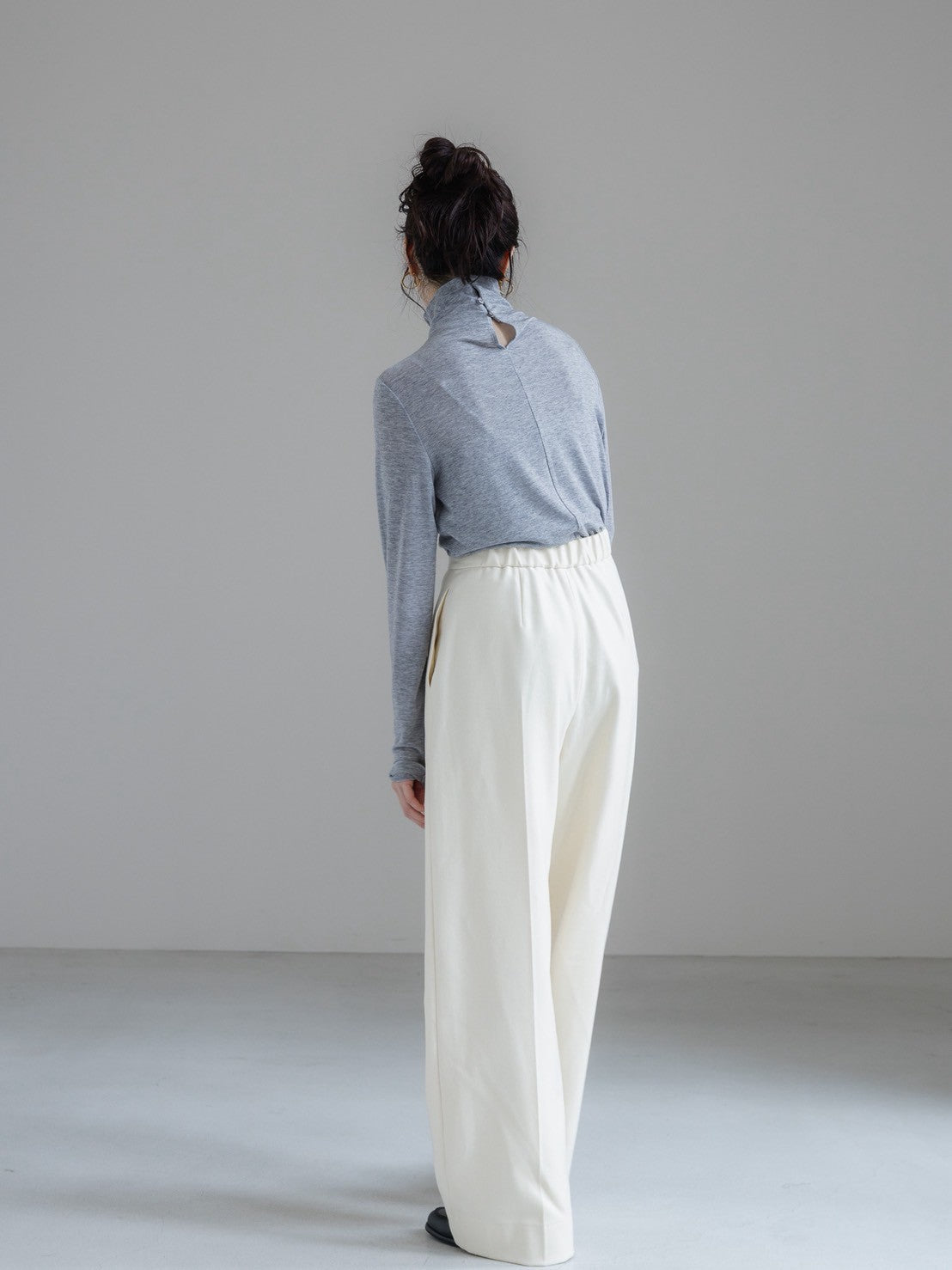 【PRE ORDER】cashmere touch high neck pullover