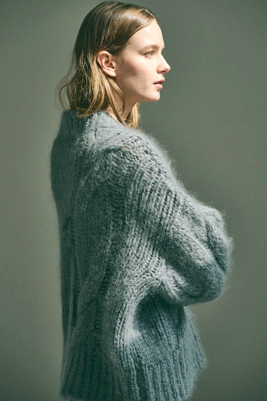 【PRE ORDER】cloud mohair sweater