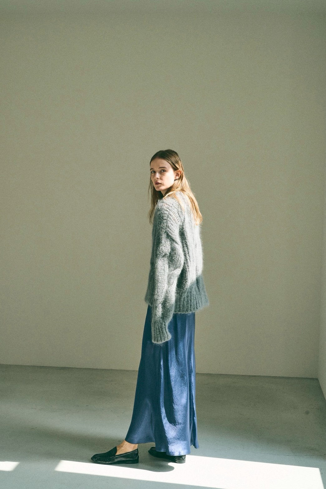 【PRE ORDER】ocean satin skirt