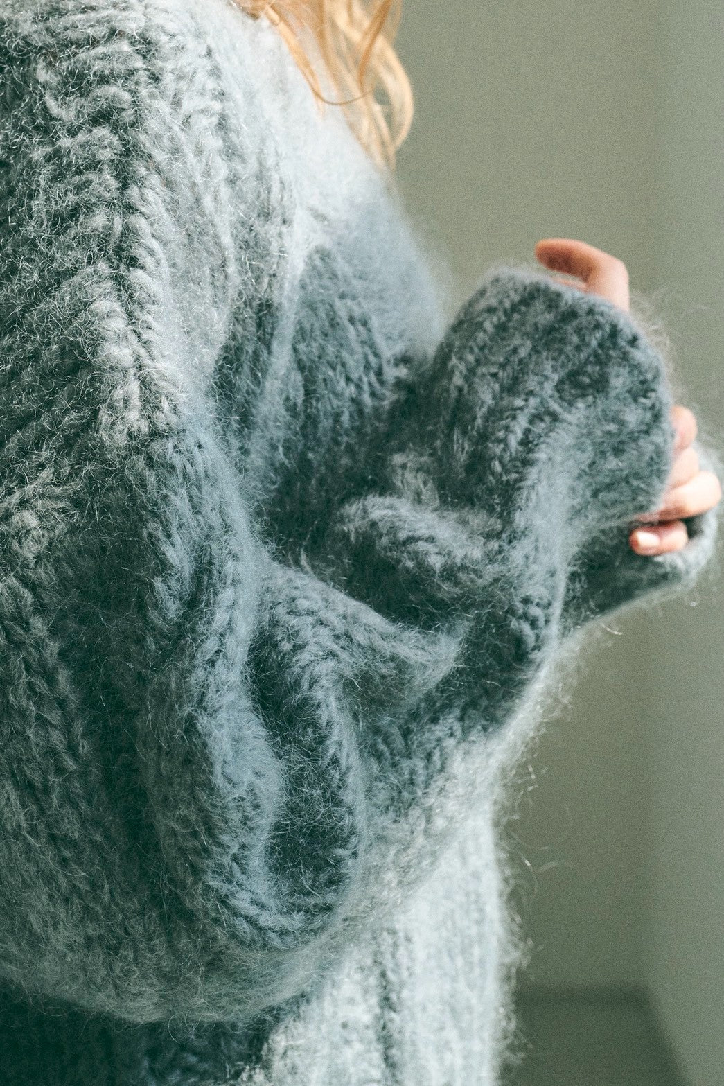 【PRE ORDER】cloud mohair sweater