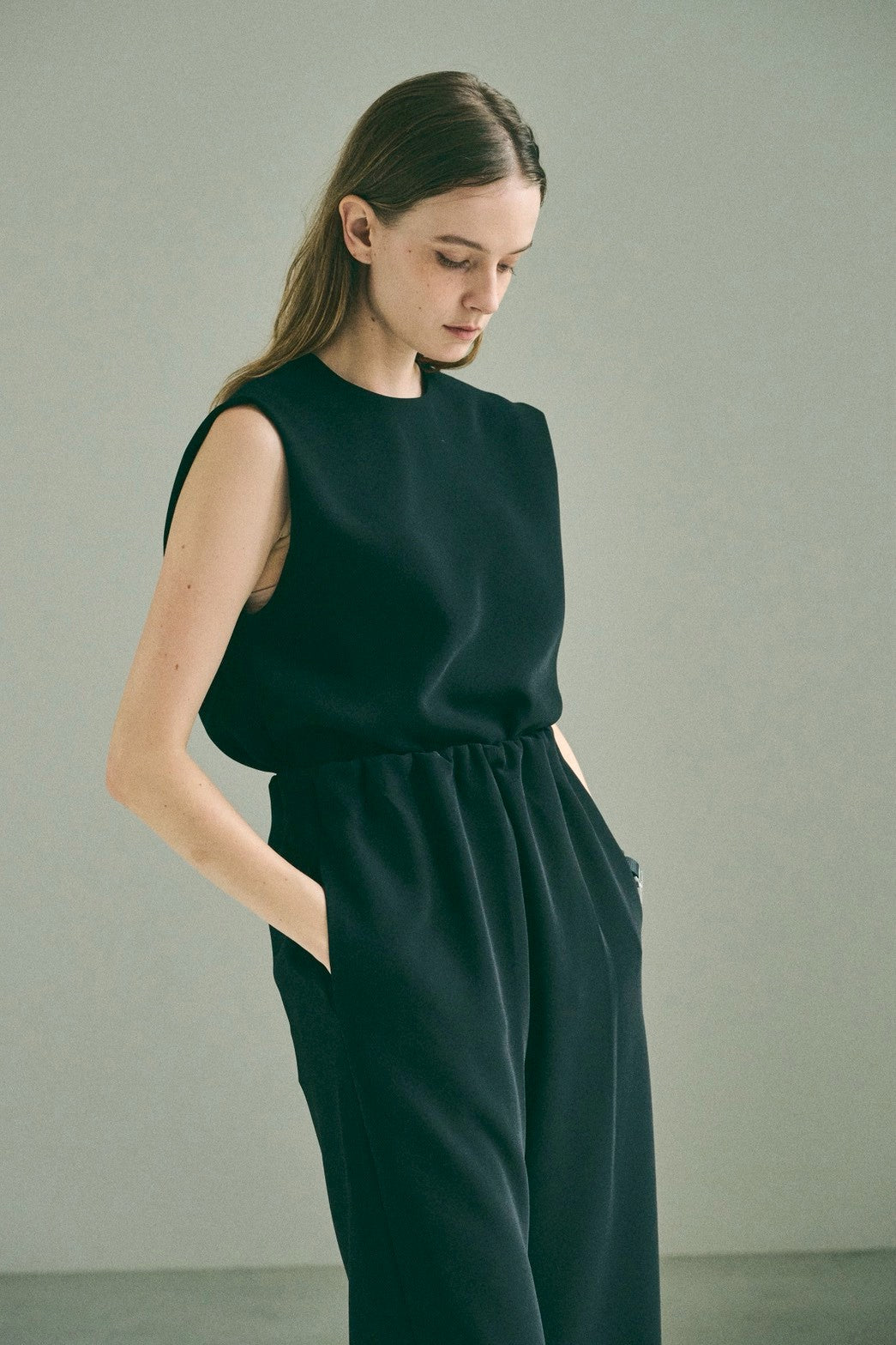 【Pre Order】balance up sleeveless