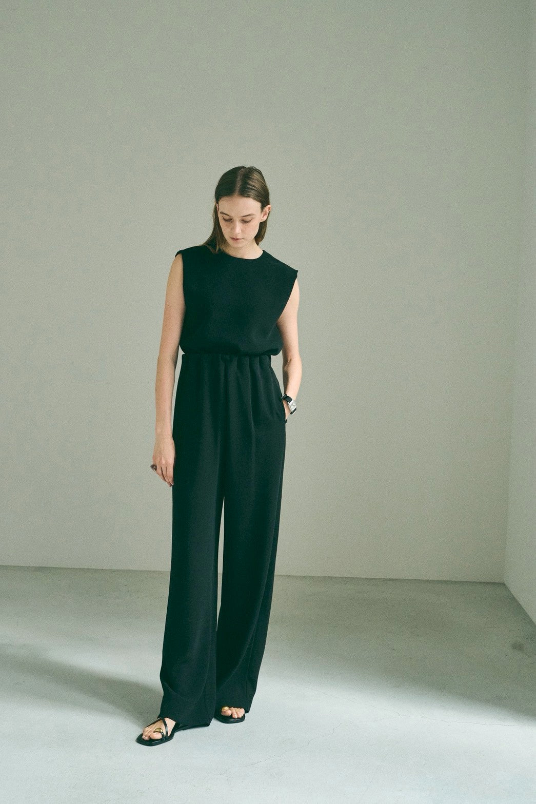 【Pre Order】balance up sleeveless